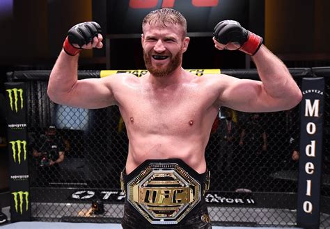 Jan Blachowicz .